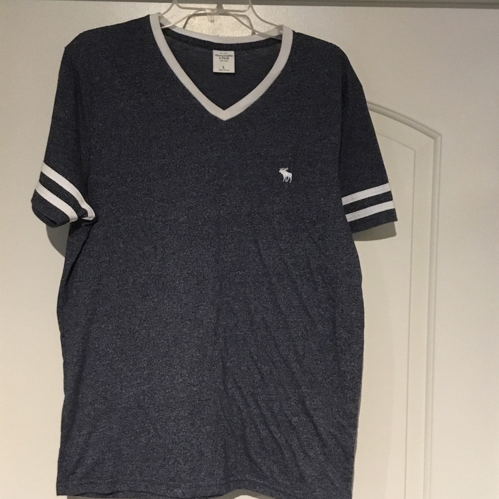 Abercrombie & Fitch Heathered Blue V-Neck Tee - Picture 4 of 5
